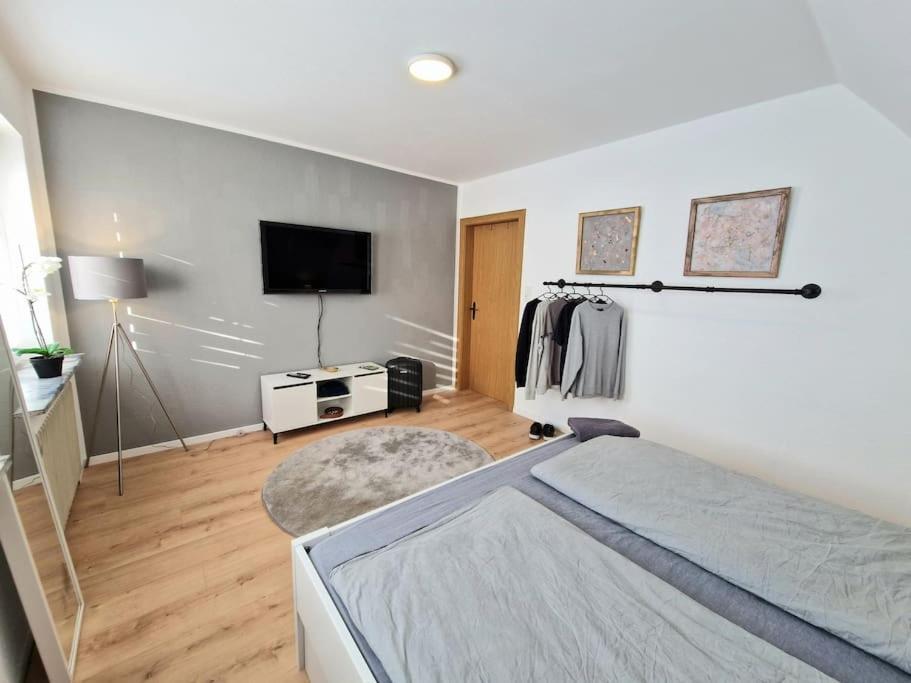 Gemuetliche Wohnung Direkt Am Kuestenkanal! Wardenburg 외부 사진