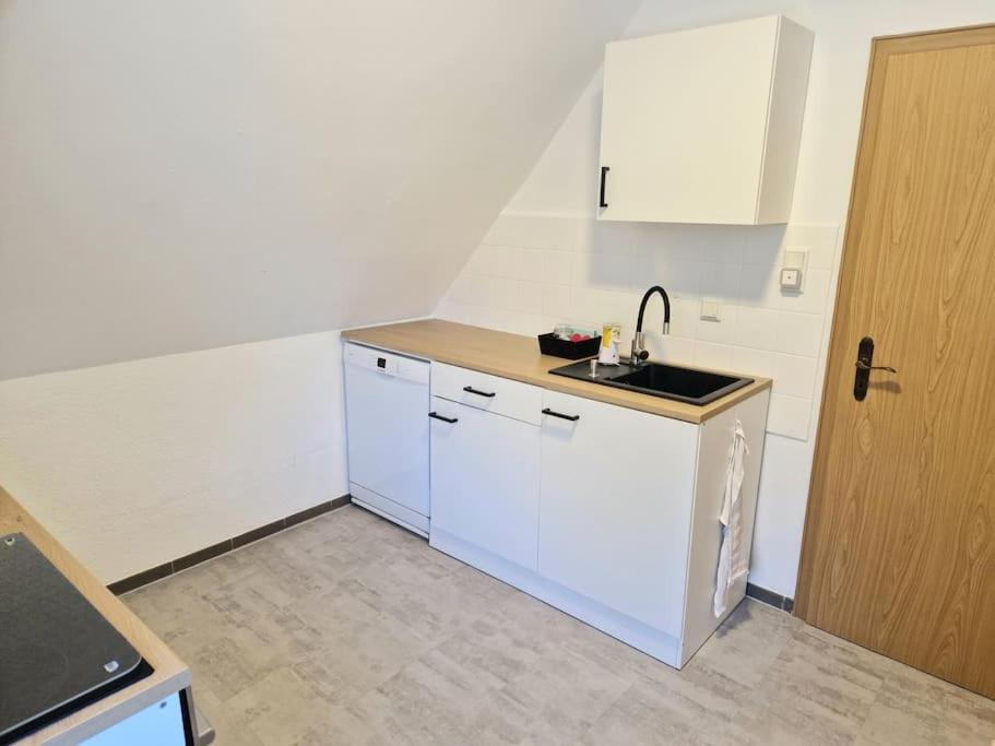 Gemuetliche Wohnung Direkt Am Kuestenkanal! Wardenburg 외부 사진