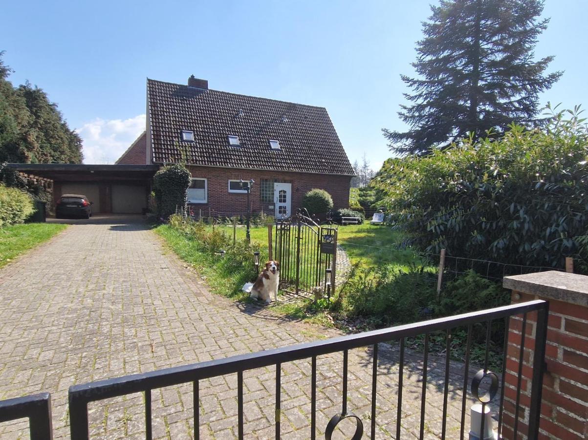 Gemuetliche Wohnung Direkt Am Kuestenkanal! Wardenburg 외부 사진
